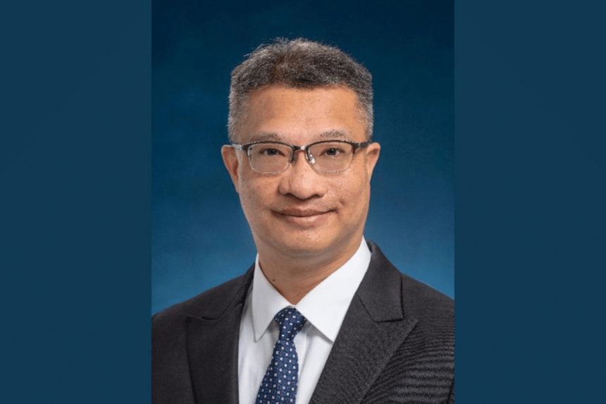 黃英強涉非禮女同袍