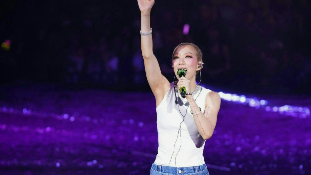 鄭秀文演唱會2026延期
